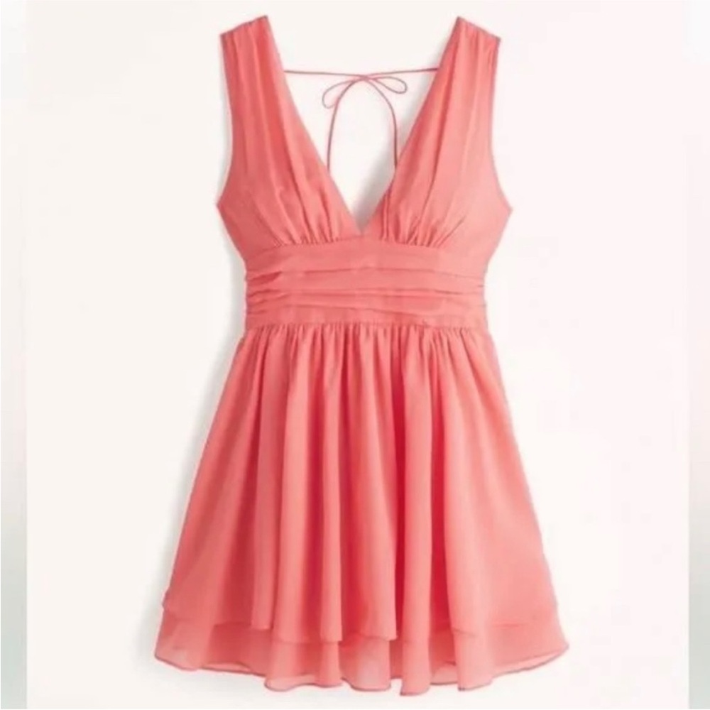 NWT Abercrombie & Fitch Flirty Drama Tiered Coral Mini Dress Large Plunge V Neck
